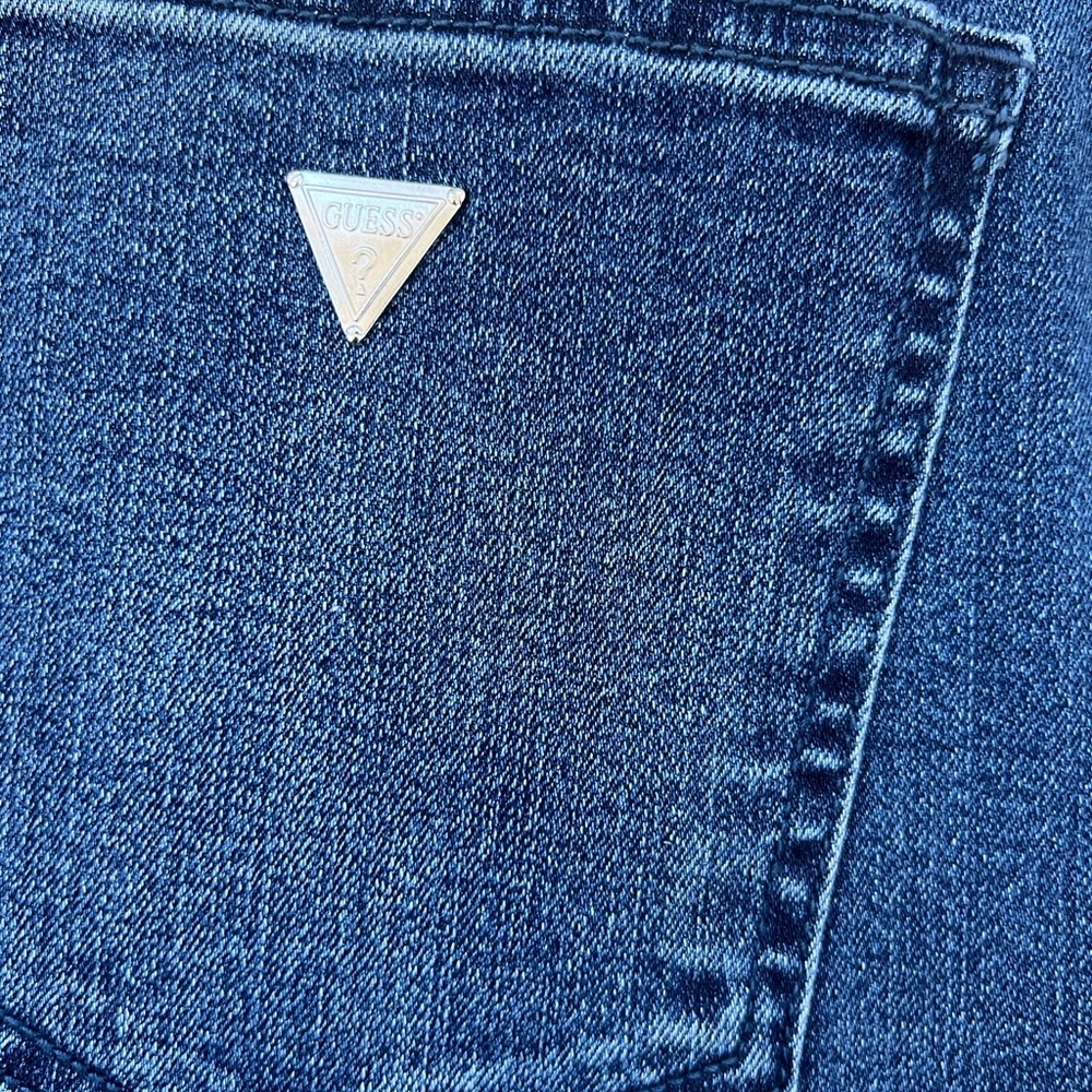 Guess Skinny Jeans with crystal trim size 10/30 - Picture 2 of 7